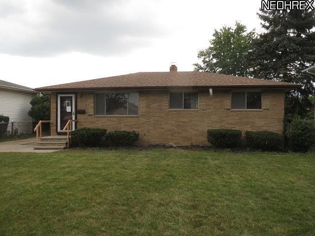 1st image of 5865 White Pine Dr