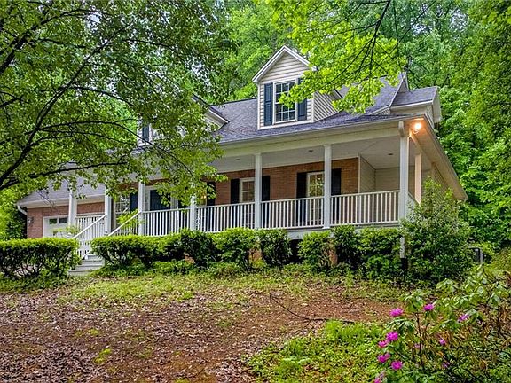 2nd image of 112 Smith Branch Ct