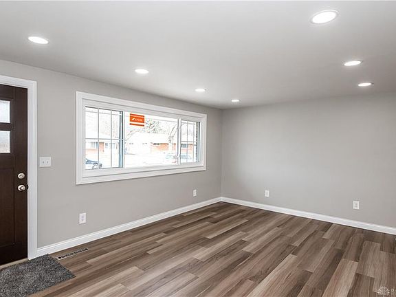 3rd image of 5420 Mangold Dr