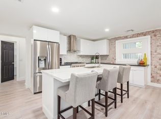 3733 E Piccadilly Rd, Phoenix, AZ 85018