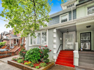 1224 E 37th St, Brooklyn, NY, 11210