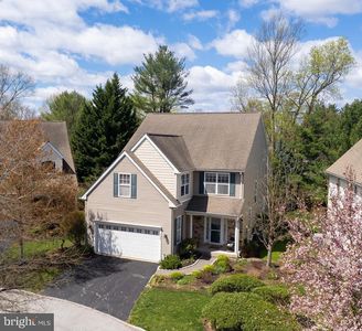 122 Potters Pond Dr, Phoenixville, PA, 19460