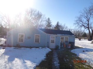323 E Beloit St, Darien, WI 53114