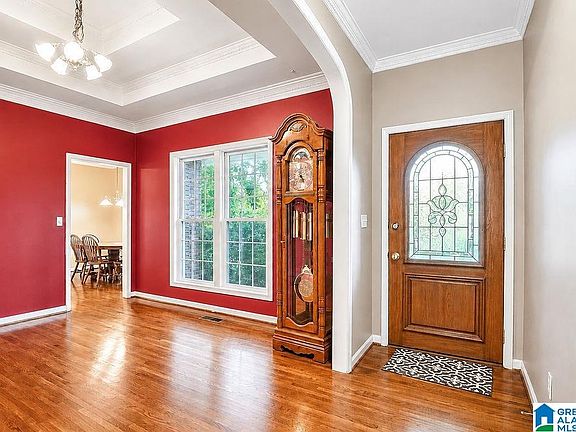 5th image of 370 Milgray Ln