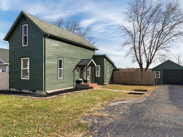 435 N Main St, Mulberry, IN 46058