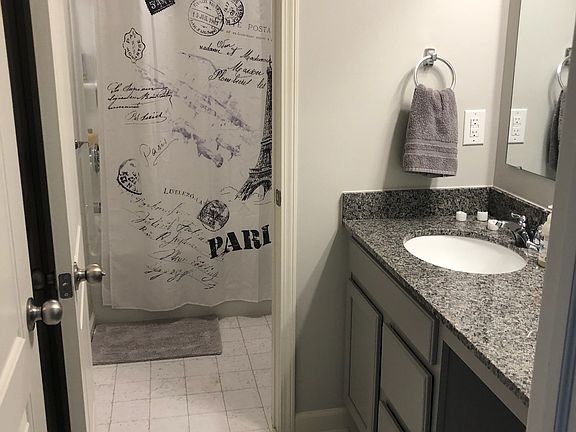 Your private full bath