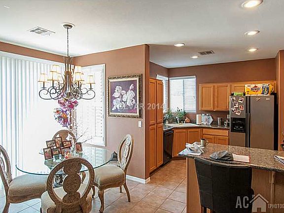 2nd image of 89 Daisy Springs Ct