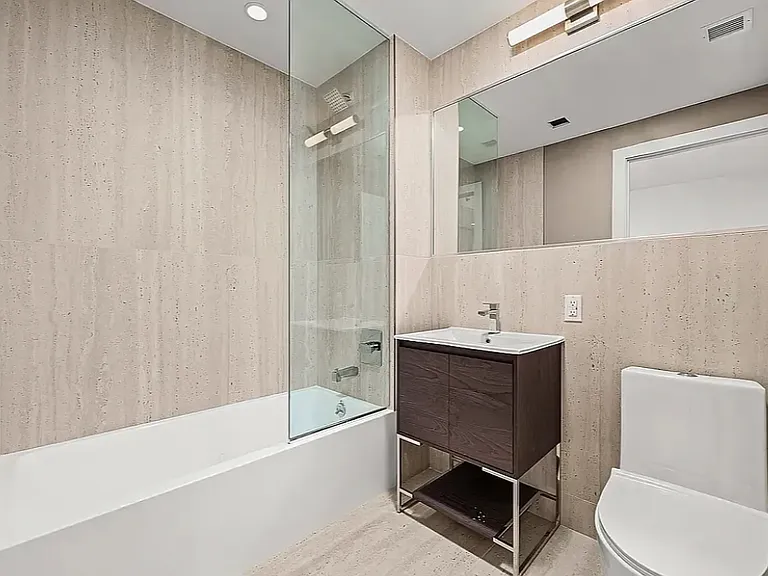 175 Rochester Ave #1R — Photo 10