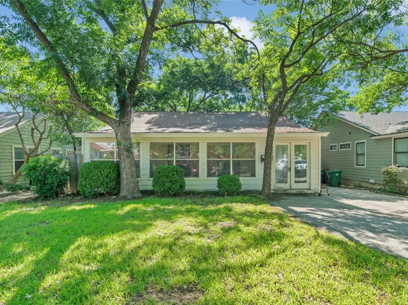 1717 Virginia Pl, Fort Worth, TX 76107