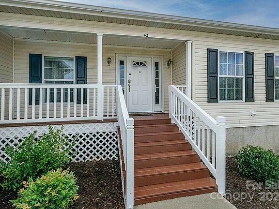 3rd image of 43 Red Laurel Ct