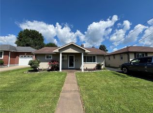 484 Louella Ave, Chester, WV 26034