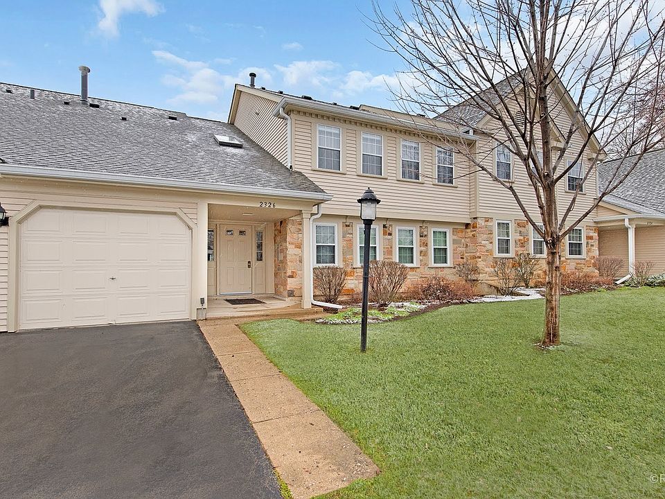 1st image of 2326 Knollwood Ct Unit W1