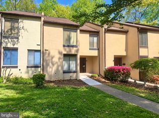 2366 Soft Wind Ct, Reston, VA 20191