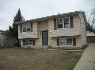 2854 Ridge Ave, Waukegan, IL 60085