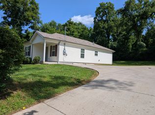 421 W 3rd St, Columbia, TN 38401
