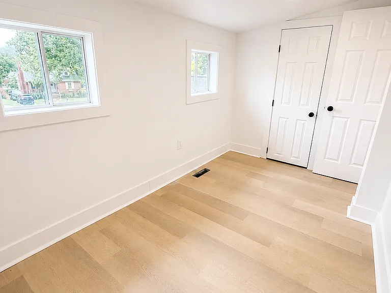 8716 Maravoss Ln #B — Photo 10