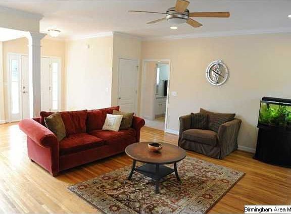 5th image of 54 Lakeshore Dr