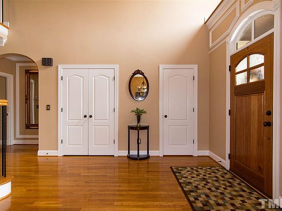 5th image of 10021 San Remo Pl