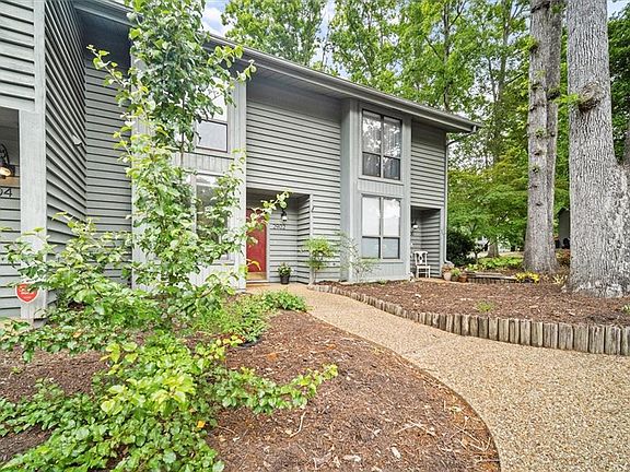 2nd image of 2902 Woodbridge Crossing Dr #2902