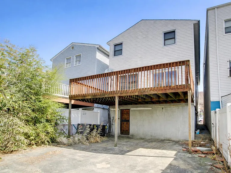 25 Skillman Ave #1 — Photo 17