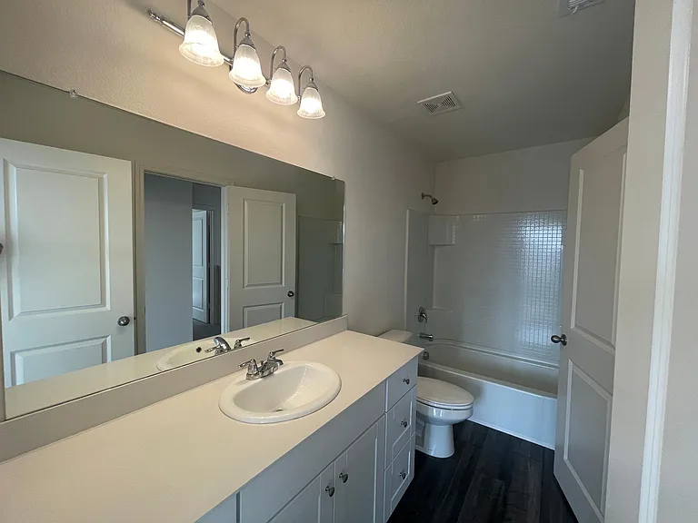 6224 Old Bridge Way — Photo 7
