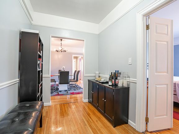 5th image of 472 Gramatan Ave APT A5