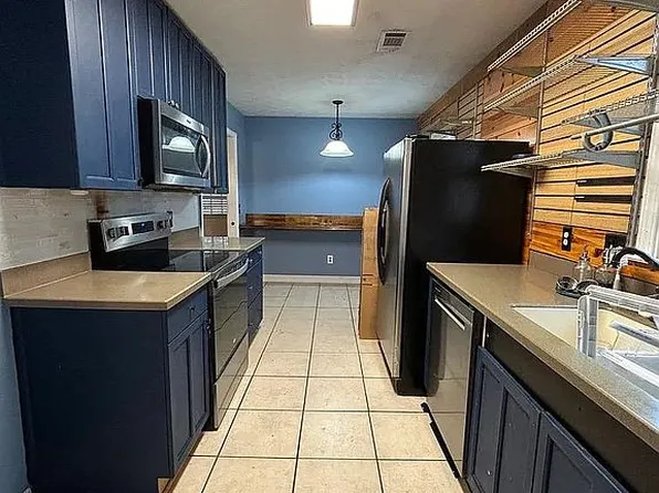 5058 McCaghren Dr, Columbus, GA 31909