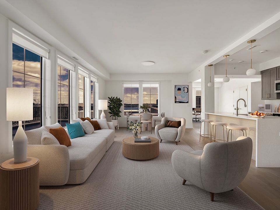 1st image of 7 S Highland Ave Unit 303