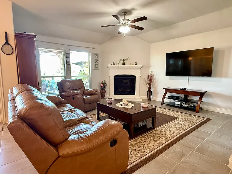 2704 Ainsworth Rd — Photo 11