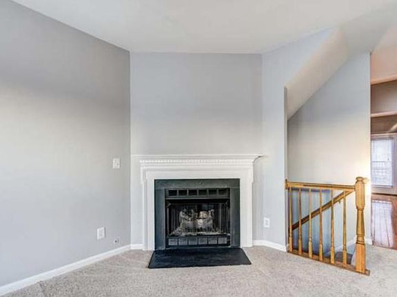 2nd image of 2534 James Madison Cir