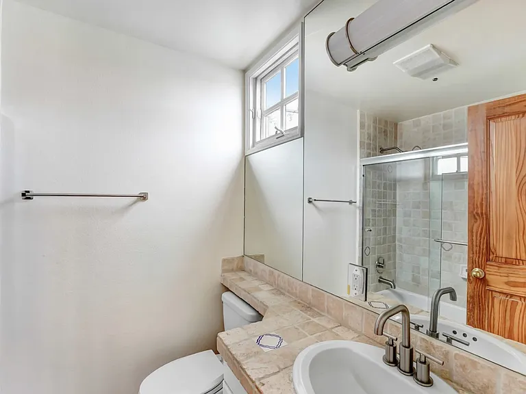 ISO - Isola Bella Townhomes — Photo 26