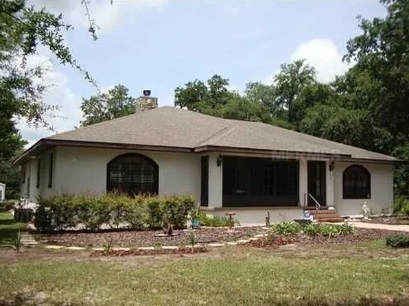 1254 Saint Anne Shrine Rd, Lake Wales, FL 33898