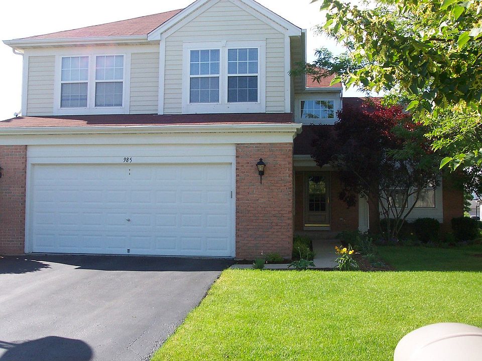 1st image of 985 N Camden Ln
