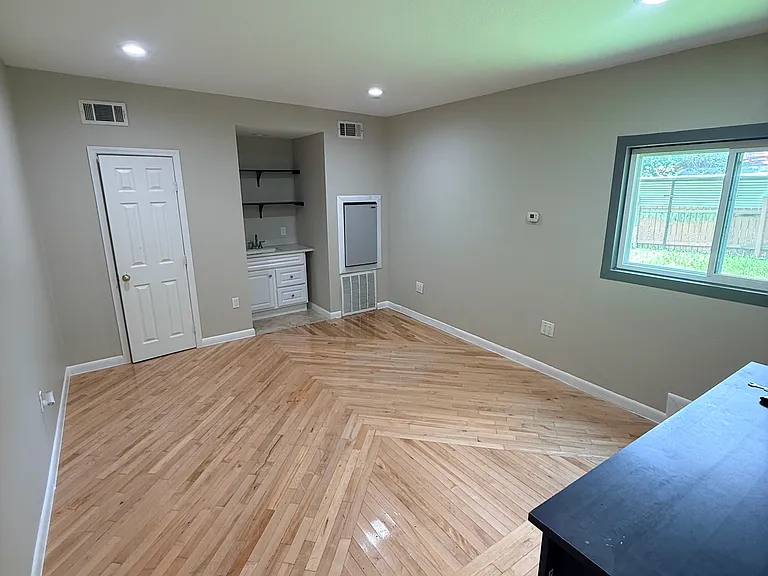 6912 Bryn Mawr Dr — Photo 12