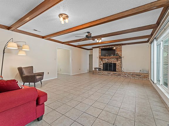 2nd image of 14005 Oak Bend Dr