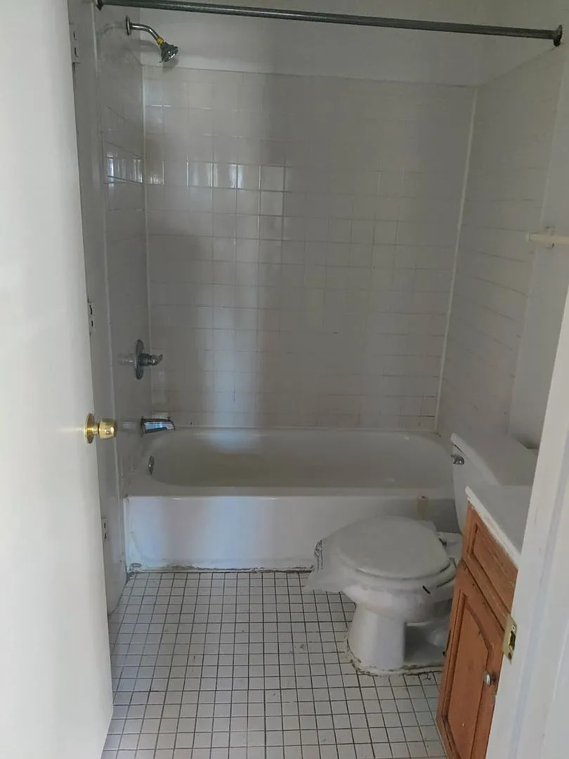 922 Belmont Ave, — Photo 4