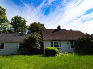35 George St, Fitchburg, MA 01420