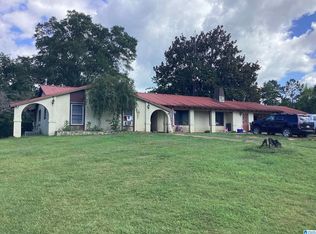 1725 Owens Rd, Talladega, AL 36251