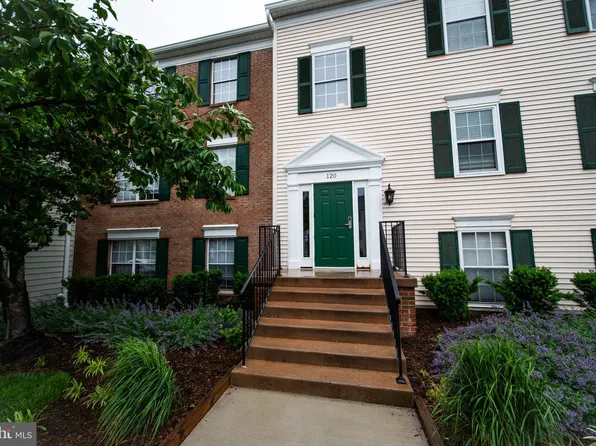 120 Fort Evans Rd SE APT E, Leesburg, VA 20175