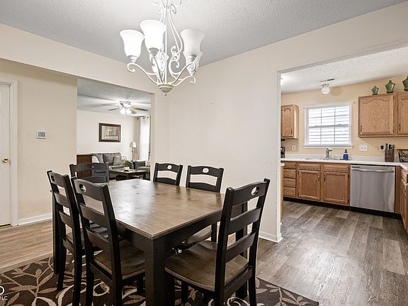 4th image of 8203 Lake Tree Ln