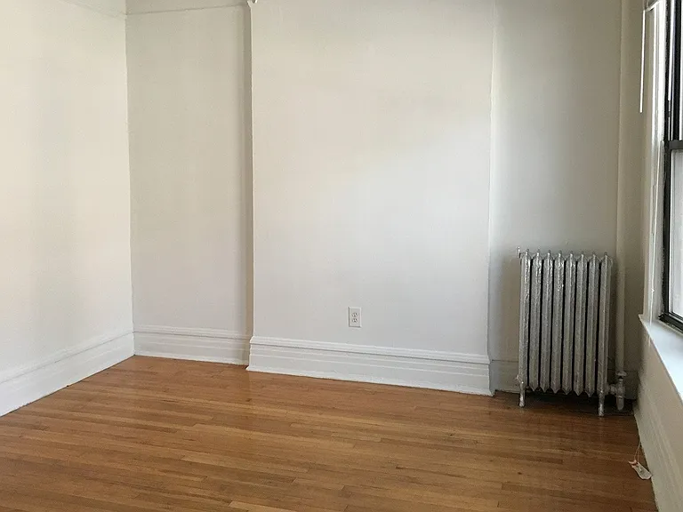 5401-5403 S. Woodlawn Avenue — Photo 12