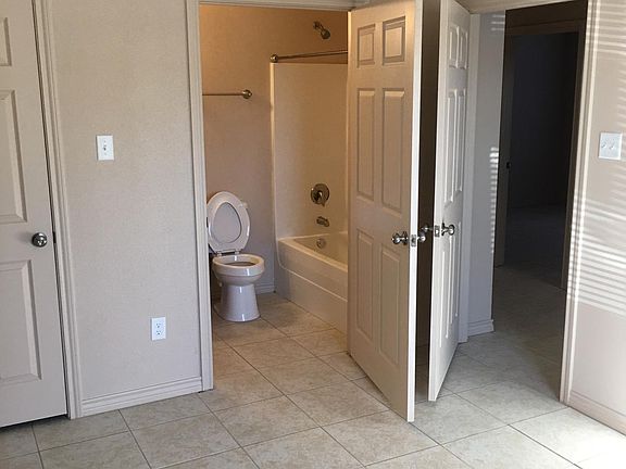 2nd image of 841 E North 10th St APT B