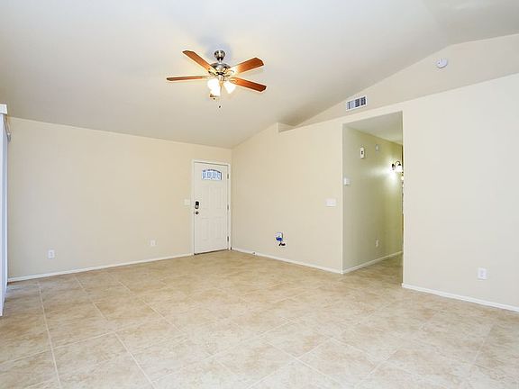 3rd image of 8146 W Mescal St
