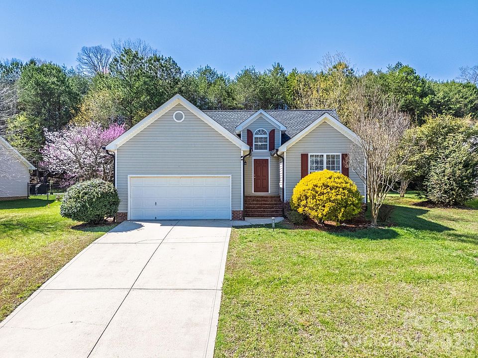 1st image of 7316 Oxford Bluff Dr