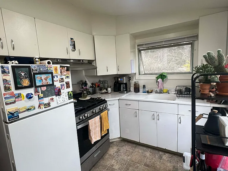 826 Dryden Rd #2 — Photo 1