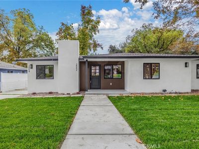 2002 E Woodlyn Rd, Pasadena, CA, 91104