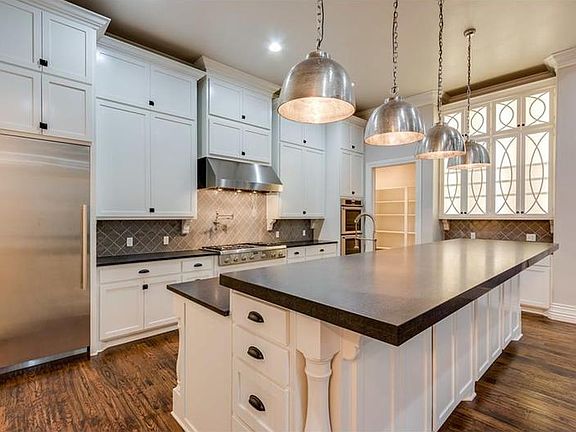 4th image of 16738 Little Leaf Ct