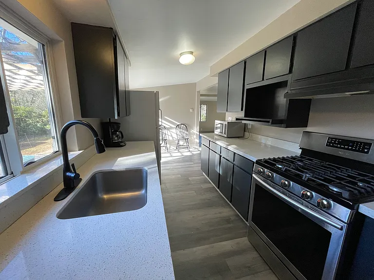 15660 Pozzan Rd #1 — Photo 15