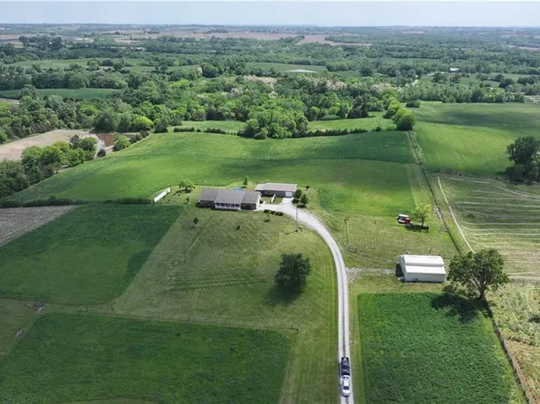 8316 County Road 57, Rosendale, MO 64483