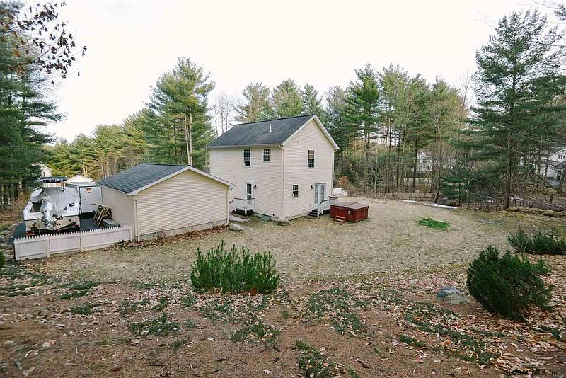 4th image of 2 CREEK VIEW Court